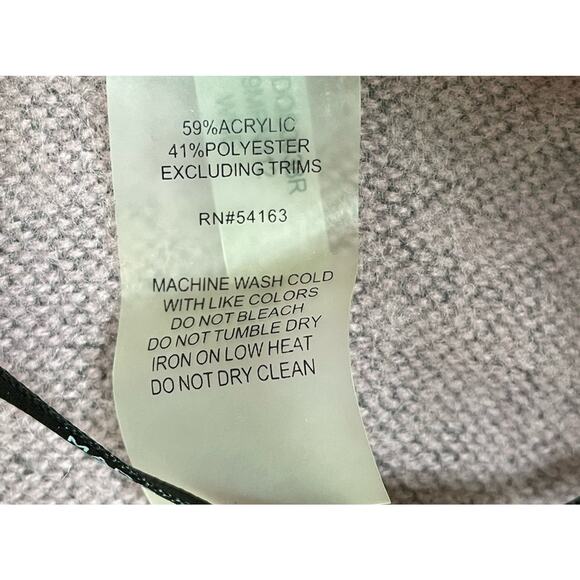 Marc New York Andrew Marc Paisley Wine Poncho Wrap Leather tie Tassels One Size - Picture 10 of 12